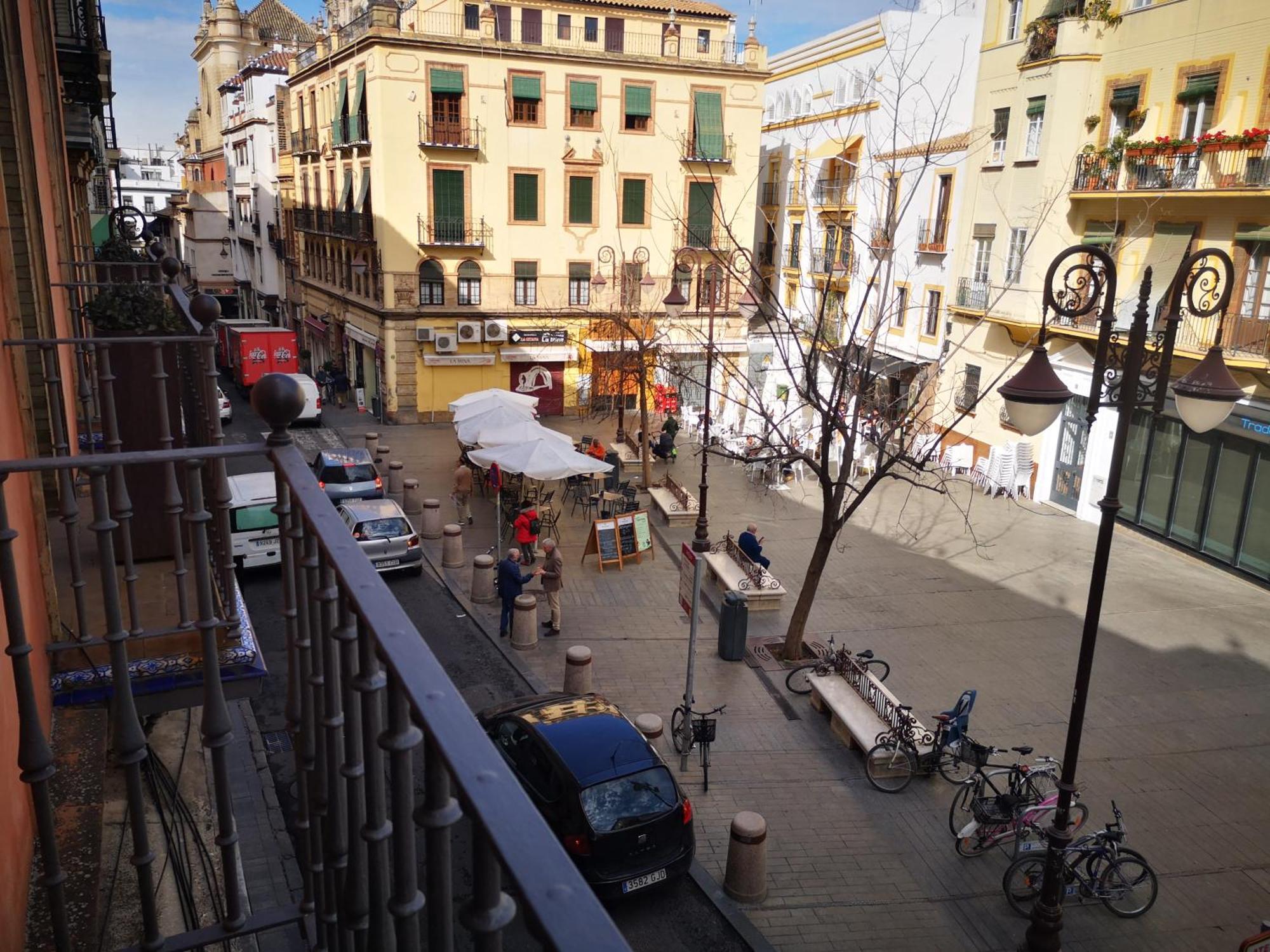 Charming Bright Apartment With Balconies On Cuesta Del Rosario Seville Ngoại thất bức ảnh