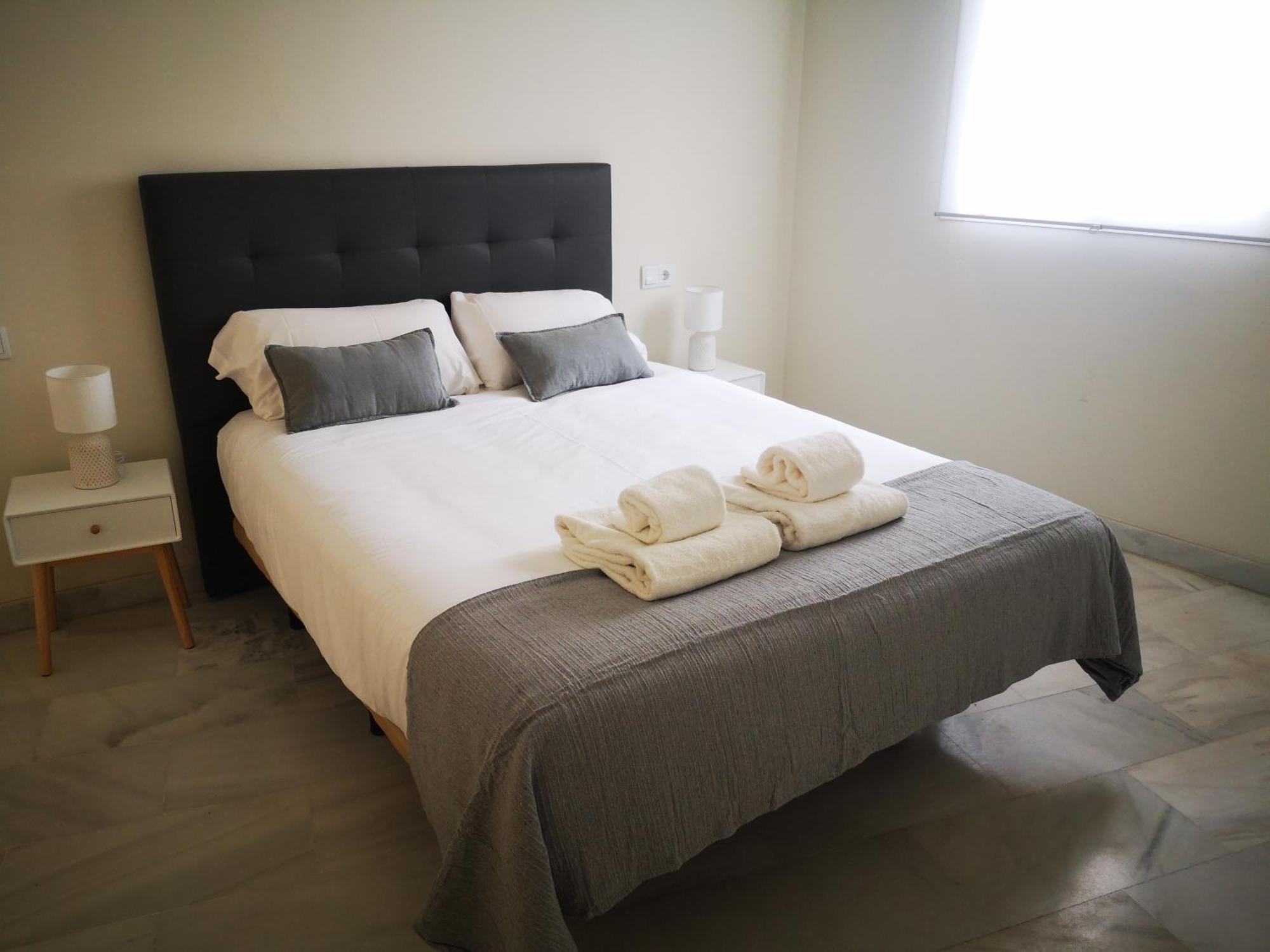 Charming Bright Apartment With Balconies On Cuesta Del Rosario Seville Ngoại thất bức ảnh