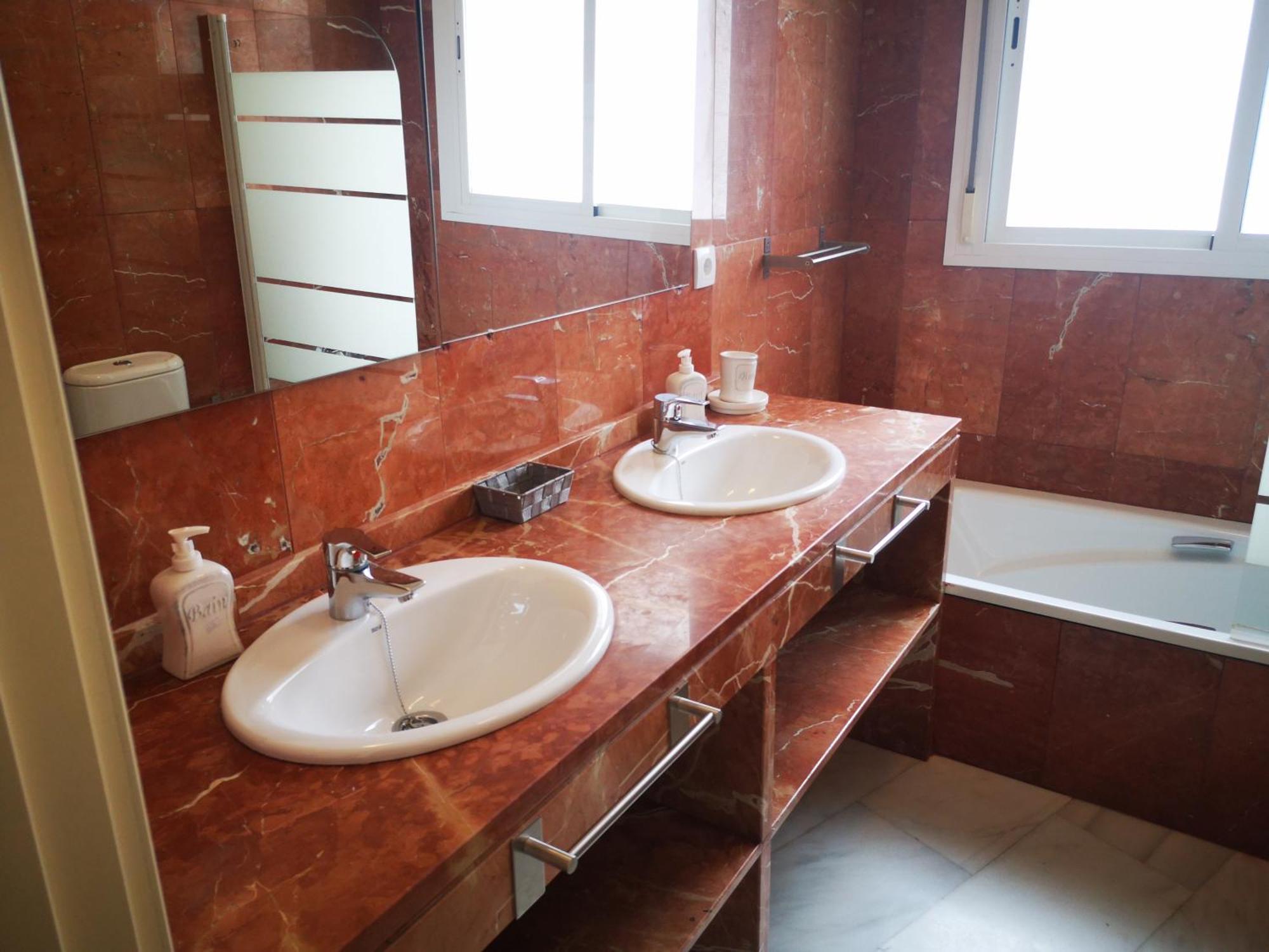 Charming Bright Apartment With Balconies On Cuesta Del Rosario Seville Ngoại thất bức ảnh